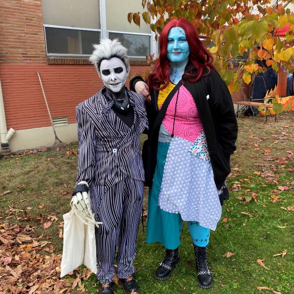 Humans dressed as Emily and Victor from the animated movie, "The Corpse Bride" look tremendous.
